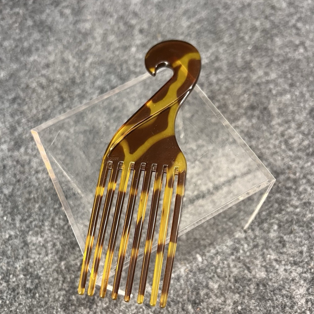 Vintage Goody Curve Hook Handle Tortishell Comb Pick 6.25" x 1.75" Made In USA
